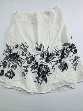 White Floral Embroidered A-Line Skirt